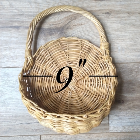 Vintage Wicker Basket Set - Picture 3 of 8